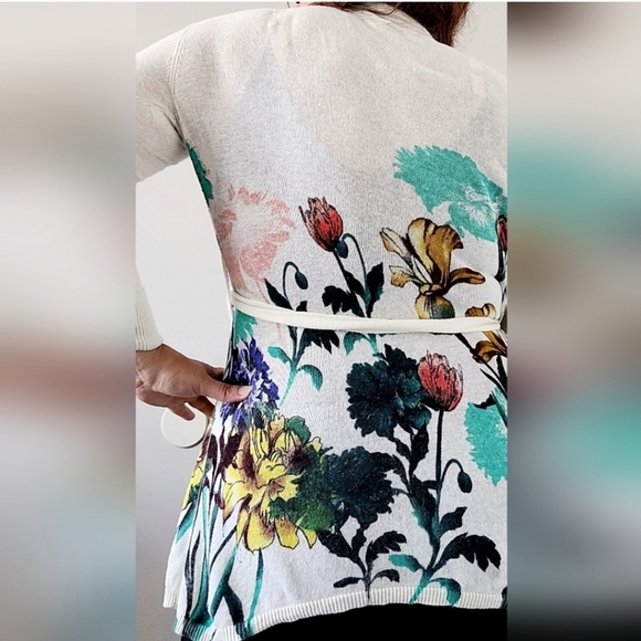 Moth by Anthropologie Women's Linen/Cotton Floral Cardigan with Belt XS - Picture 5 of 16